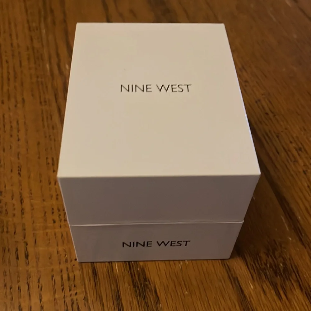 Nine West watch never worn, brand new!